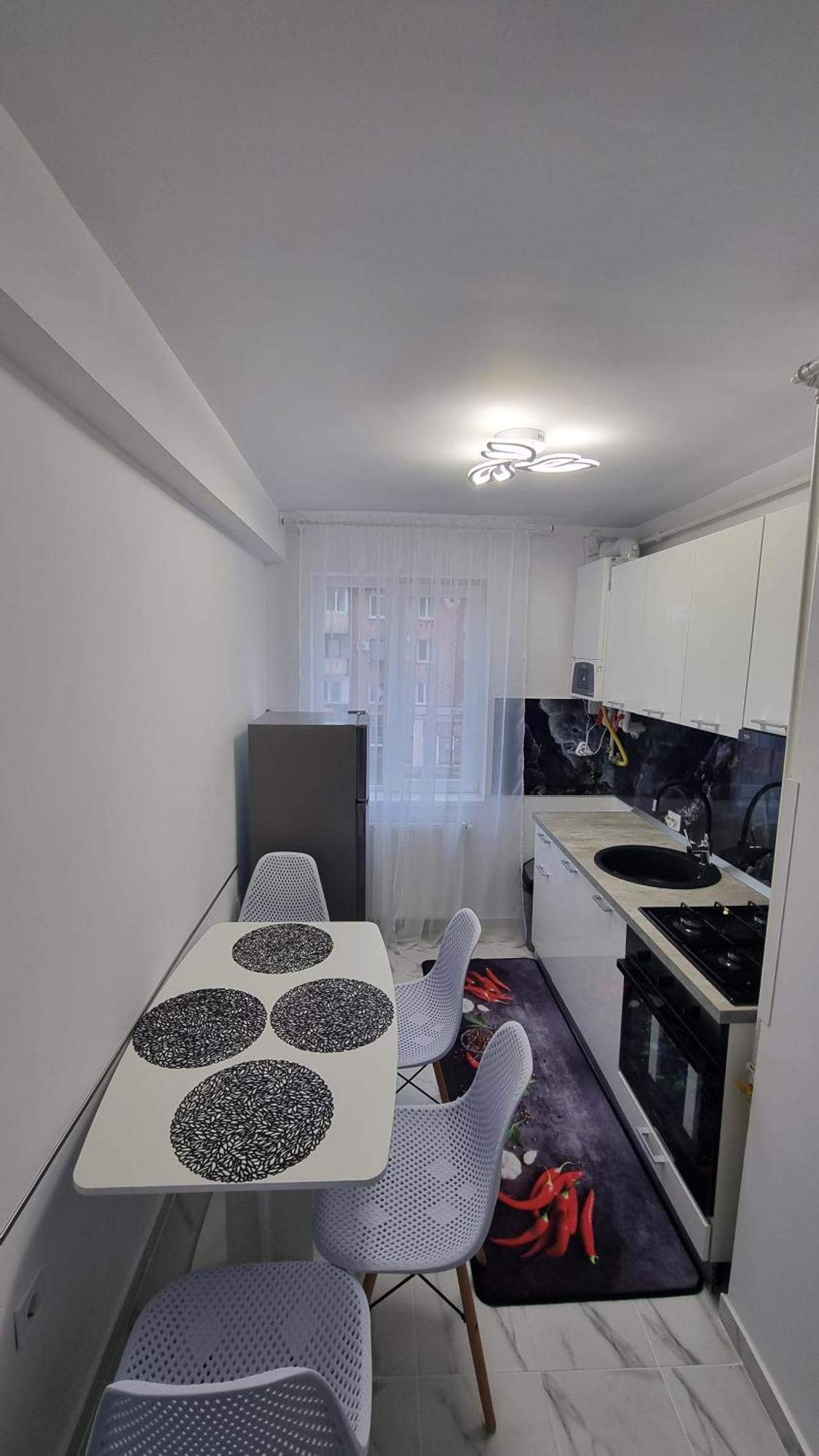 Apartament Central Pe Pietonala Nr2 후네도아라 외부 사진
